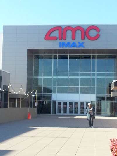 AMC Oakbrook Center 4