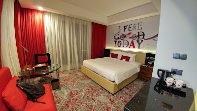 Photos of Cinnamon Red Colombo
