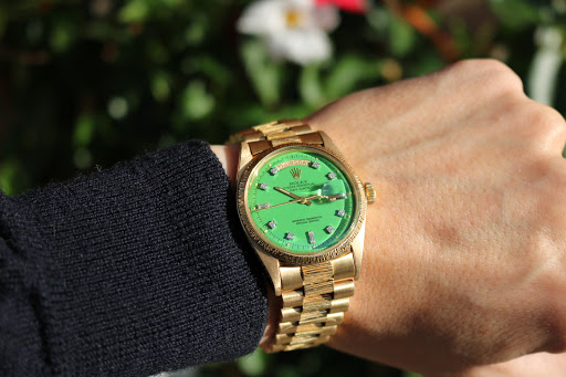 The Vintage Luxury - Thumbnail