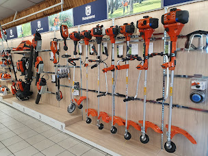Photo n°8 de Dorat Verts Loisirs à Cournon-d'Auvergne (Concessionnaire de remorques utilitaires)