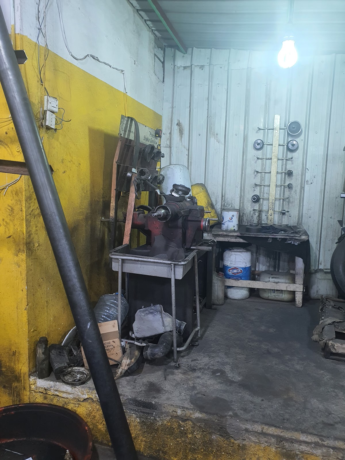 ورشه الجزيرة (غرام اليامي) افضل ميزان ومكنيك و كهربائي(برمجه) و شكمانات و رديترات(لدايترات)يوجد تابي وتمار في القطع وشغل اليد - صورة 4