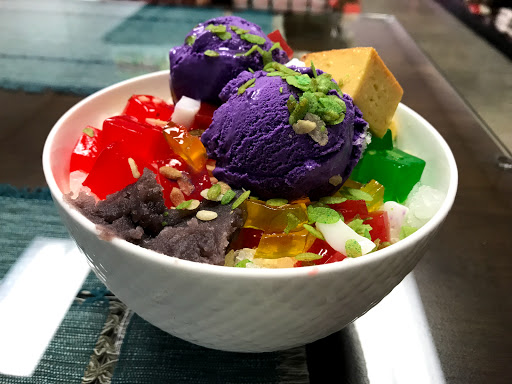 Fil-Am Asian store - Thumbnail