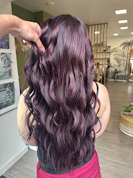 Photo n°16 de Atmosph'hair Coiffure à Saint-Exupéry-les-Roches (Salon de coiffure)