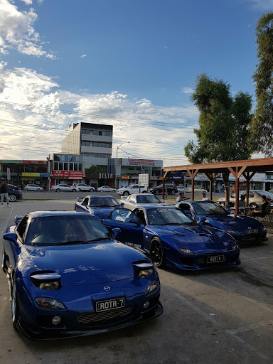 United Petroleum Dandenong West (Dandenong outbound) (Pie Face) Gallery - Australia