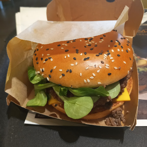 Restauracja McDonald's - Restauracja