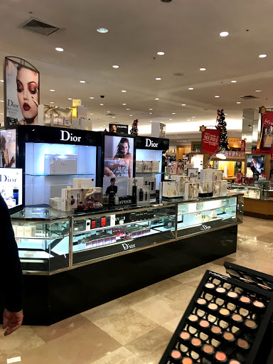 Dillard's - Visual