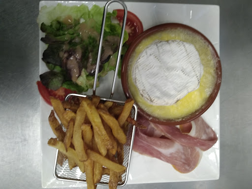 Photo 3 - Burger Royal