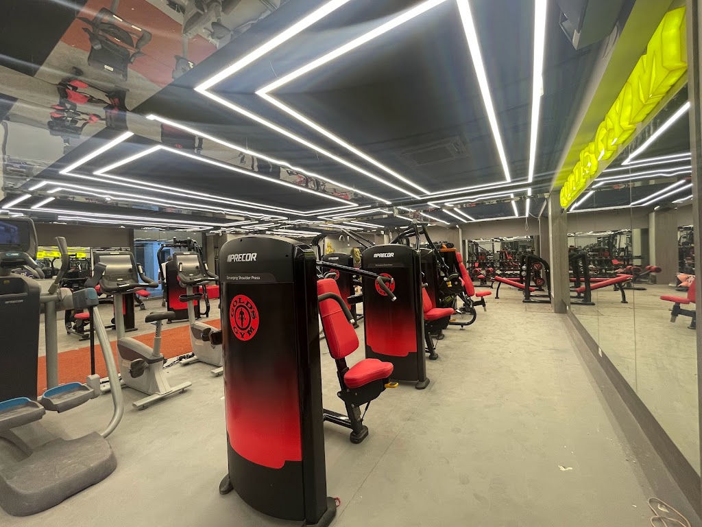Gold S Gym