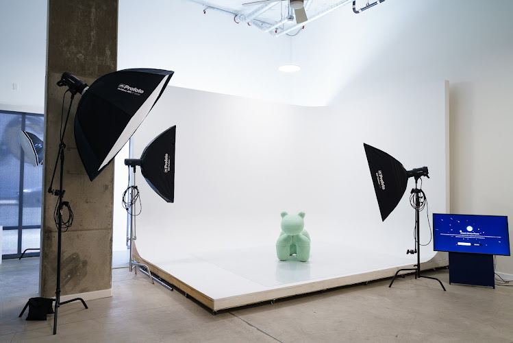 R.E. Vision Studio — photography studio in Las Vegas, NV