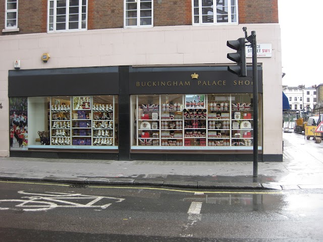 Buckingham Palace Road Shop