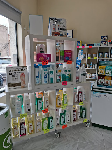 Farmacia Rosado y Reyes C. B