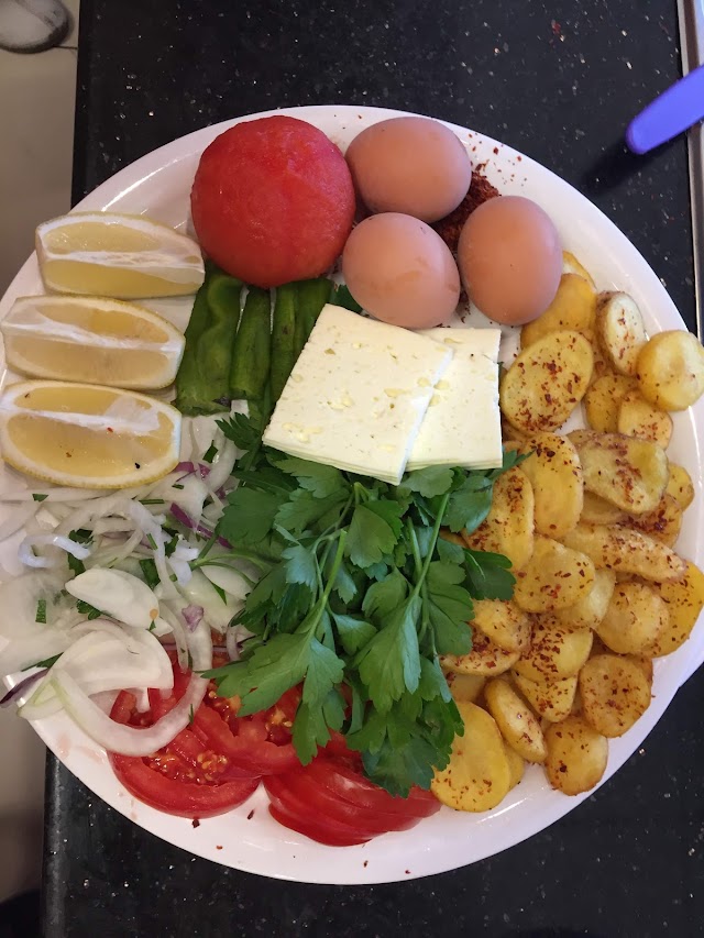 Urfa Grill Döner & Pizza