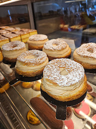 Photo n°4 de BOULANGERIE PATISSERIE LA PARISETTE à Lamalou-les-Bains (Boulangerie)
