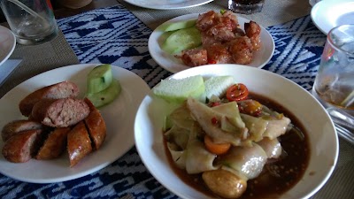 Photos of Reur Luang ເຮືອຫລວງ