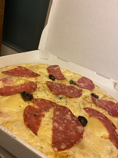 Photo 3 - A La Tour de Pizz | Pizzeria & Burger Rochefort du Gard |