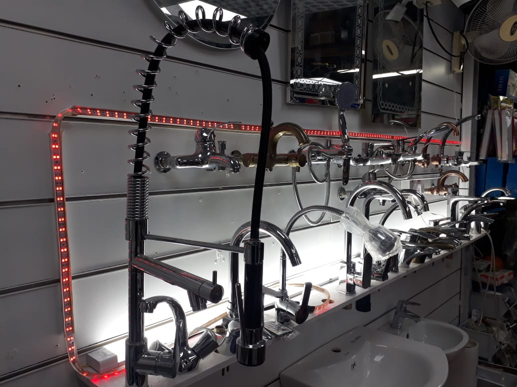 مؤسسة أمين صالح العامري للمواد الصحية والكهربائية والإنارة - صورة 2