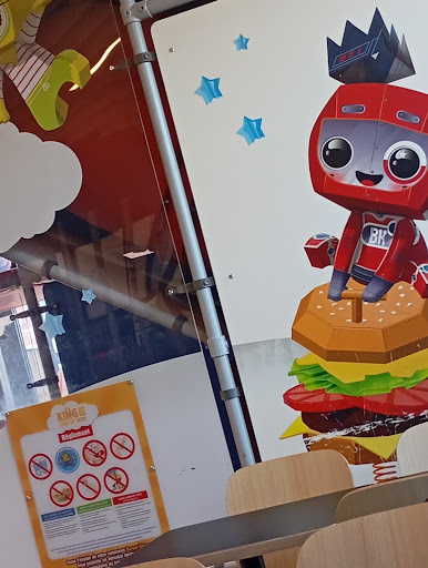 Photo 5 - Burger King