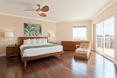 Photos of Crystal Palms Beach Resort