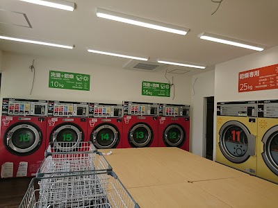 ふんわりキレイランドリーfluffy 伊勢崎韮塚店