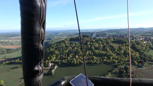 FRANCE MONTGOLFIERES - Bourgogne - Vézelay - vol en montgolfière - Thumbnail