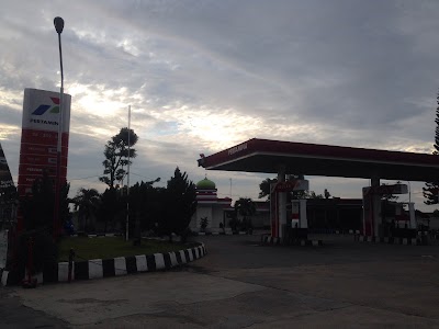 Photos of Pertamina gas station 24352-46