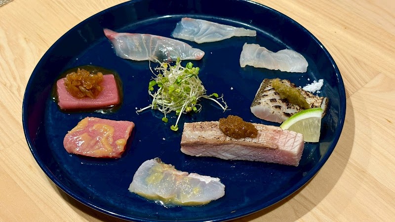 路地裏酒場ゴンポジ