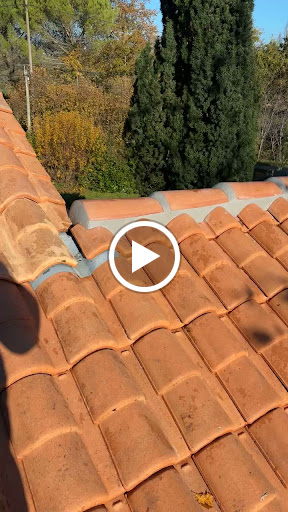 Photo de RENOV HABITAT Couvreur Bergerac à Lembras (24100)
