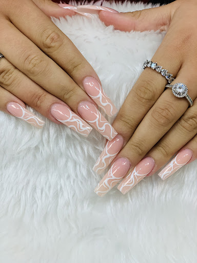 Planet Nails - Visual
