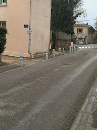 Photo n°14 de INFOLIV à Redessan (Magasin d'informatique)