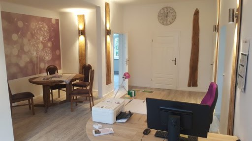 Intensivpflege mit Herz GmbH - Thumbnail