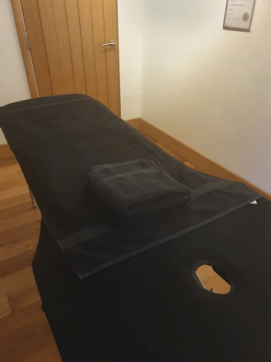 Sports & Holistic Massage Therapist - Thumbnail