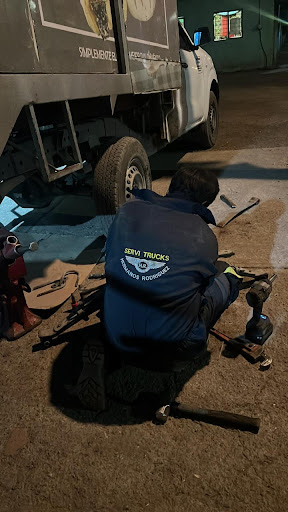 SERVI TRUCKS HR HERMANOS RODRIGUEZ