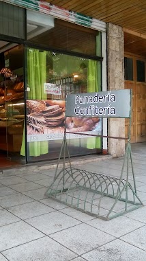 Panadería Y Confitería, Author: Edgardo Florenzano