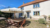 La Maison Bleue - Gîtes de France à Tillenay