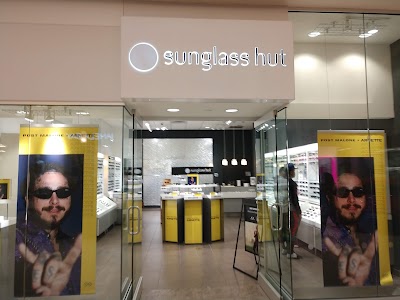 Sunglass Hut