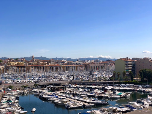 Accastillage Diffusion Marseille vieux port - Thumbnail