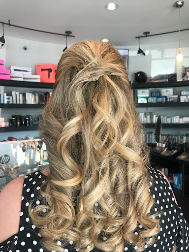 Salon Jean & Day Spa - Thumbnail