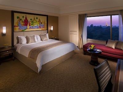 Photos of Sule Shangri-La Yangon