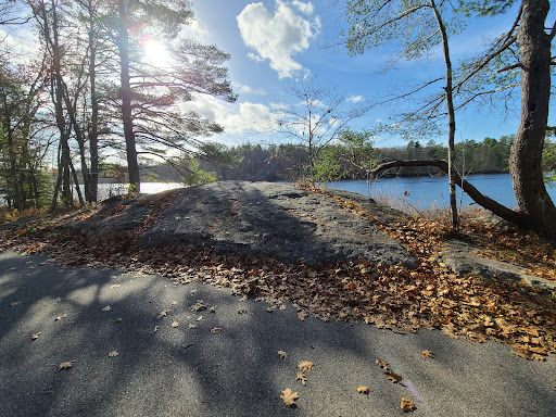 Moore Rock - Visual