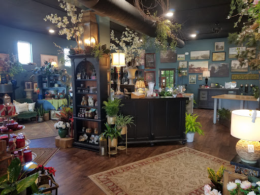 Mary & Martha's Florist & Gifts - Thumbnail