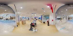 Photo n°8 de Boutique SFR Nancy St Sébastien à Nancy (Opérateur téléphonique)