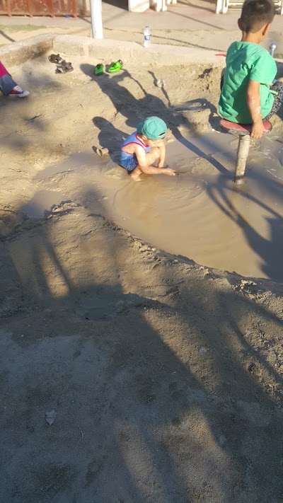 Photos of T&uuml;rkiye Eğitim G&ouml;n&uuml;ll&uuml;leri Vakfı Ferit Aysan Eğitim Parkı