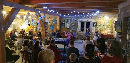 Tapamaja Art Gallery