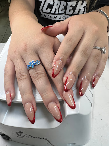Ha nails - Visual