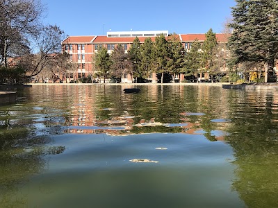 Photos of Anadolu &Uuml;niversitesi Yunus Emre Kamp&uuml;s&uuml; Rekt&ouml;rl&uuml;k Binası