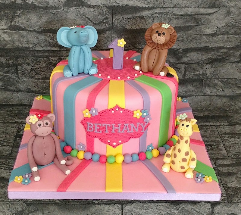 Terrie's Treasures (cakes & crafts) photo 3