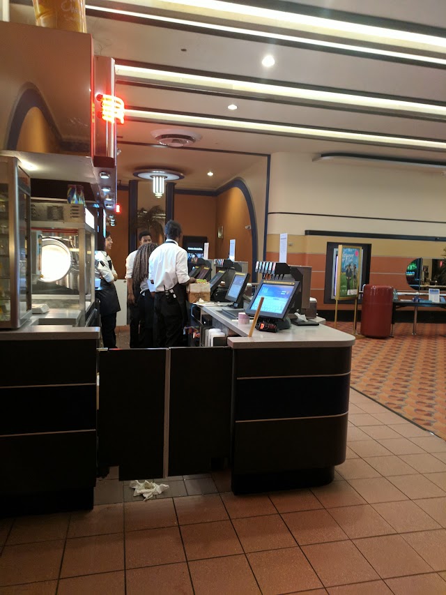 Lake Theatre: Classic Cinemas