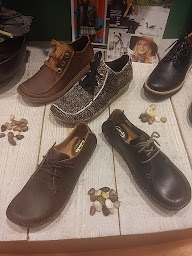 Photo n°9 de Naturela à Caen (Magasin de sacs et bagages)