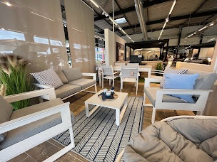 Photo n°3 de Showroom Naterial - Magasin de mobilier de jardin à Lille (Showroom)