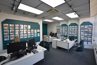 Petty Real Estate Agents Colne